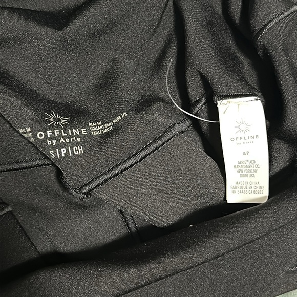 Offline by Aerie Real Me High Waisted Leggings in Black - Picture 6 of 9